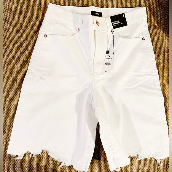 Express Pants - Express White 90s Bermuda High Rise Shorts Size 6
